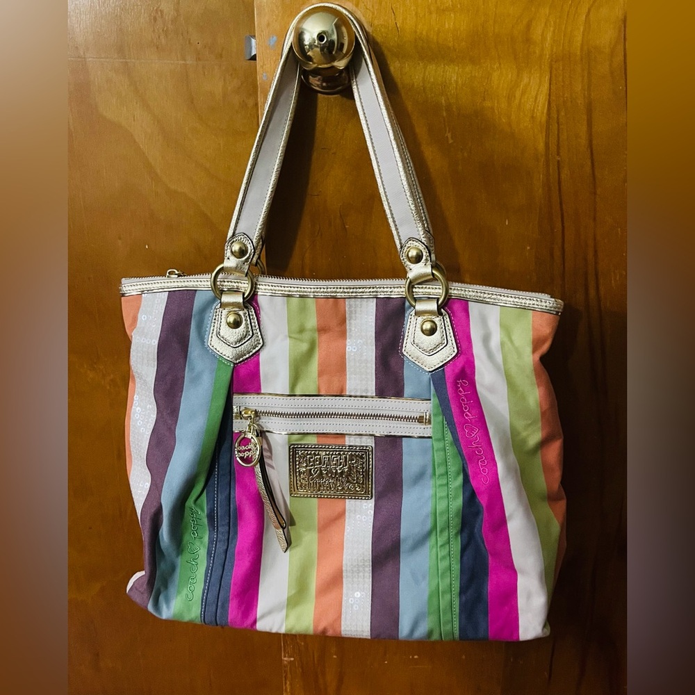Heritage Coach Poppy Legacy Sequin/Stripe Tote - EUC - Matching Checkbook Cover